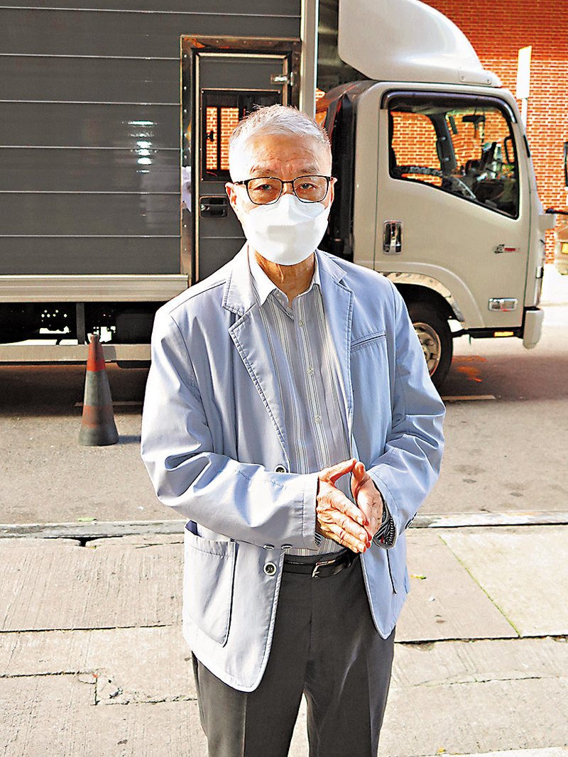 ◆ 阮兆輝表示他做戲的方式是學習細女姐。