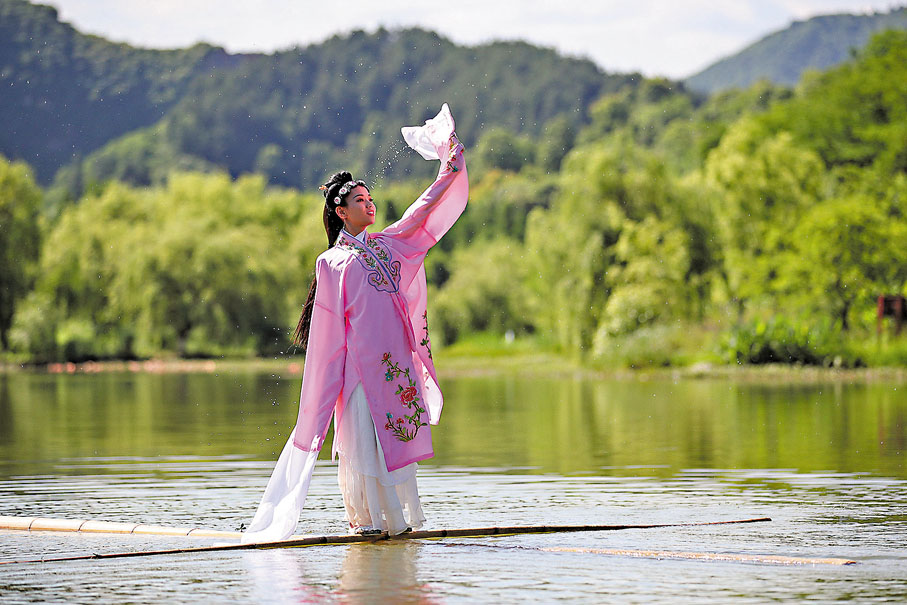◆ 「赤水獨竹漂」非遺傳承人楊柳。 作者供圖