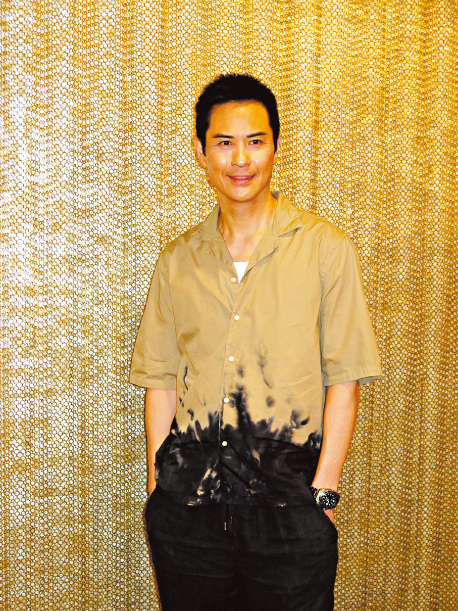 ◆ 鄭嘉穎透露現在的生活就是工作、打波、放遙控車及照顧家庭。