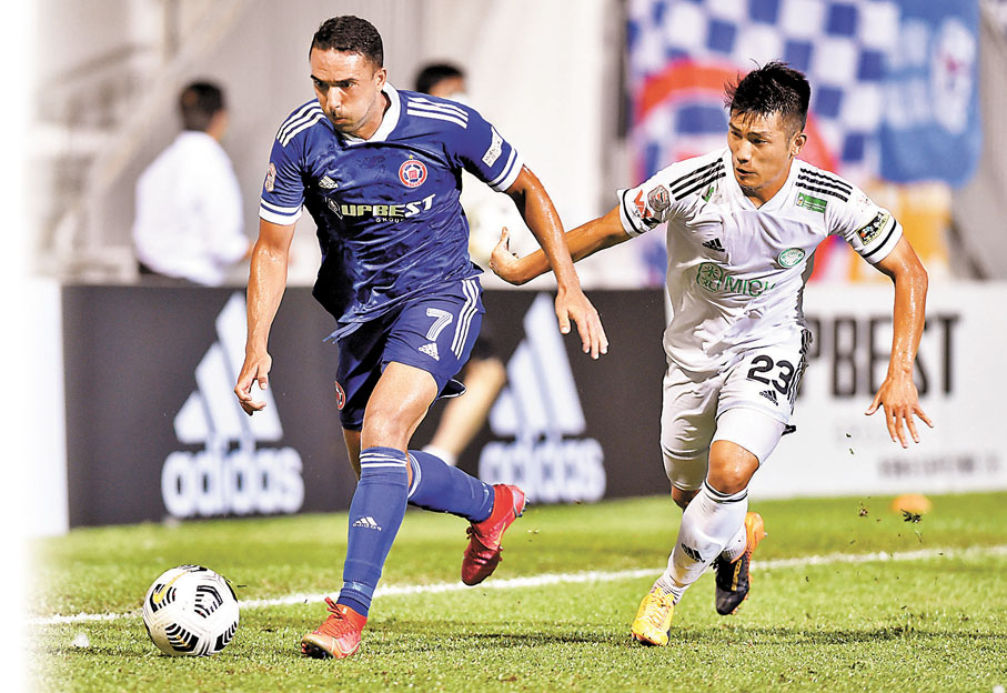 ◆ 歸化港腳費蘭度（左）已與東方隊友告別。資料圖片