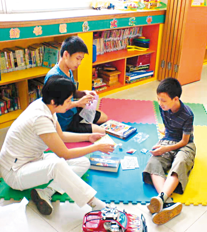 ◆學童輔導是梁秋莎工作內容之一。 受訪者供圖