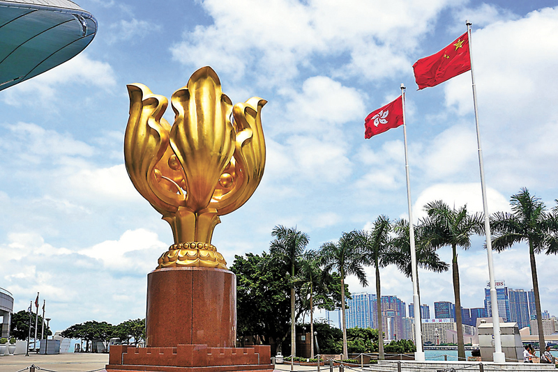 ◆ETF通將進一步鞏固香港作為內地與全球市場之間的橋樑角色。 中新社