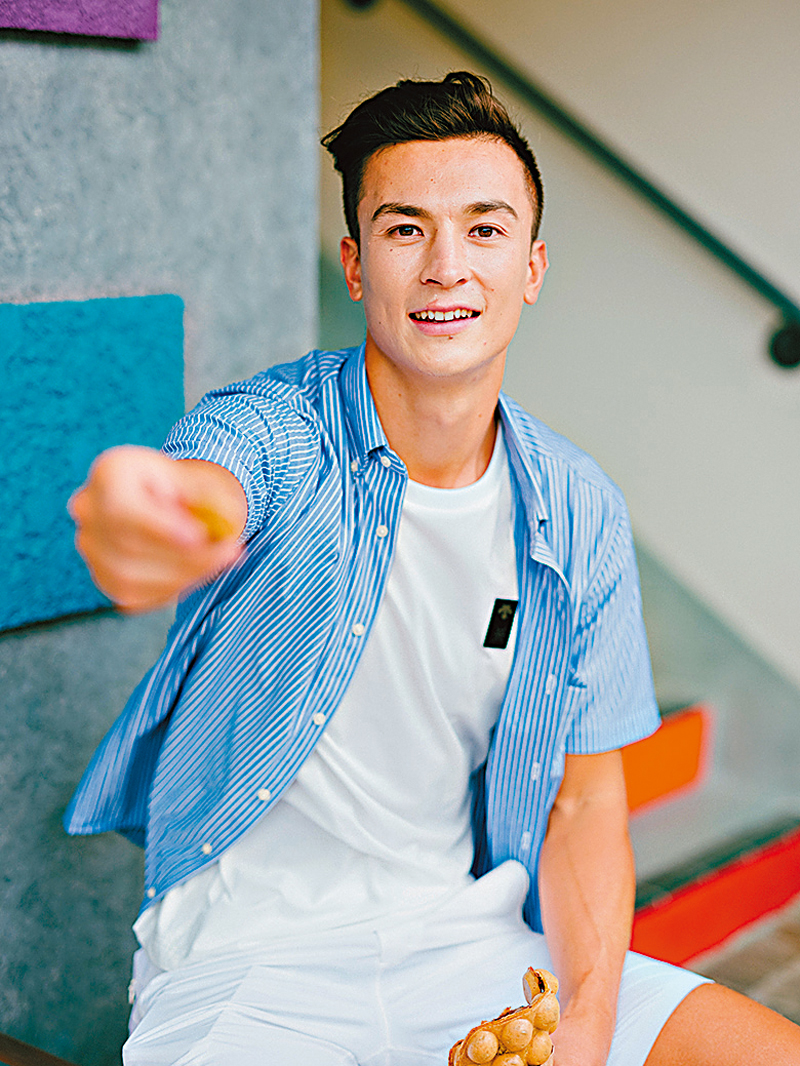 ◆ 這個 「女朋友視角」暈不少女粉絲。