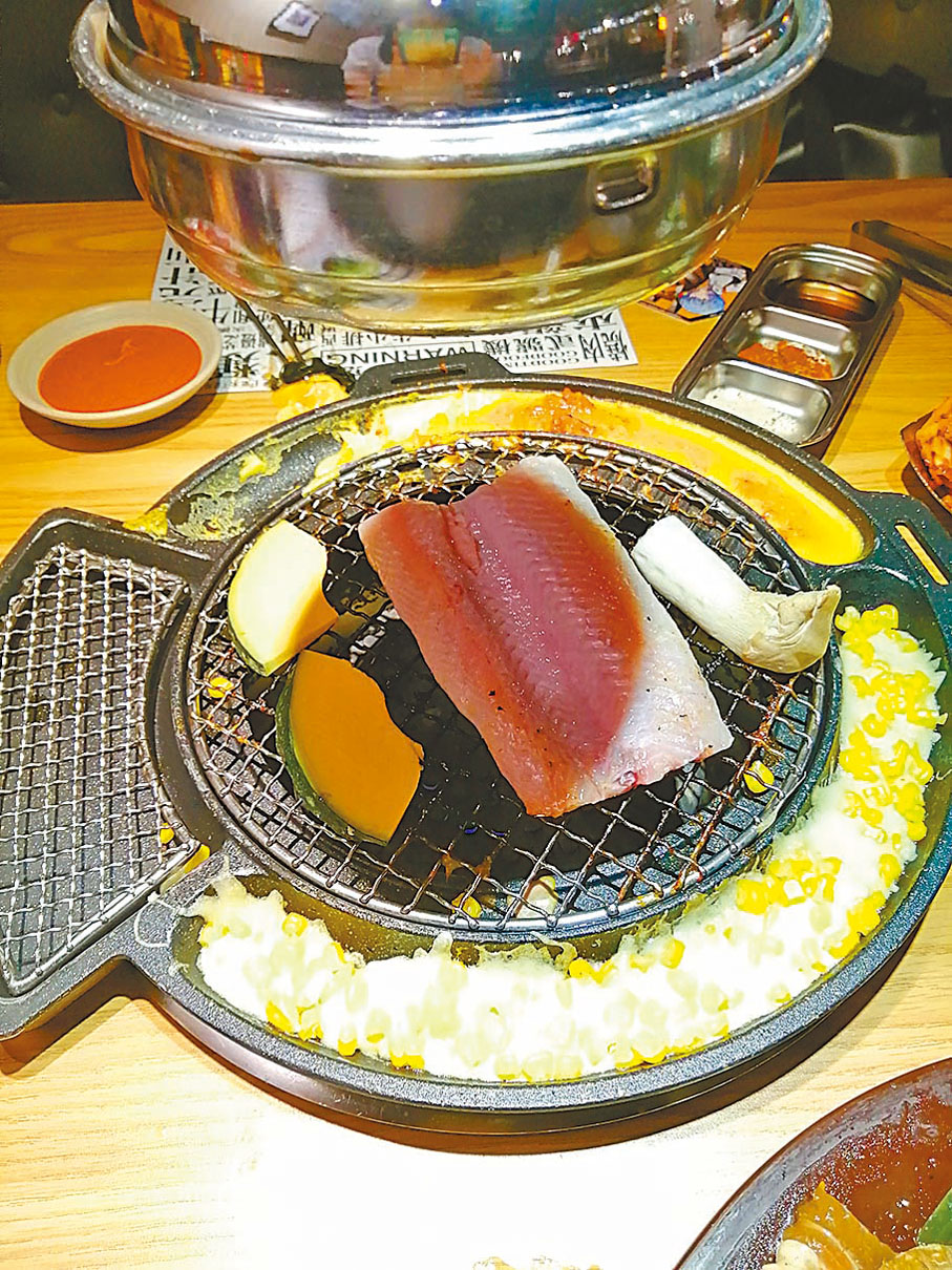 ◆燒韓國大塊鰻魚