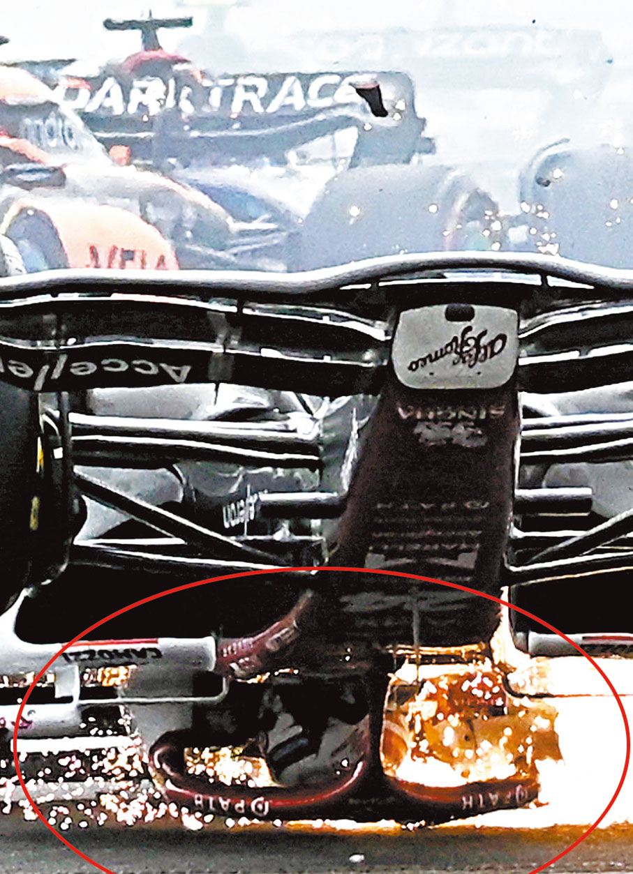 ◆靠着呈T字形的Halo安全系統（紅圈）架子支撐，得以保護周冠宇頭部避免嚴重甚至致命的摩擦和碰撞。  法新社