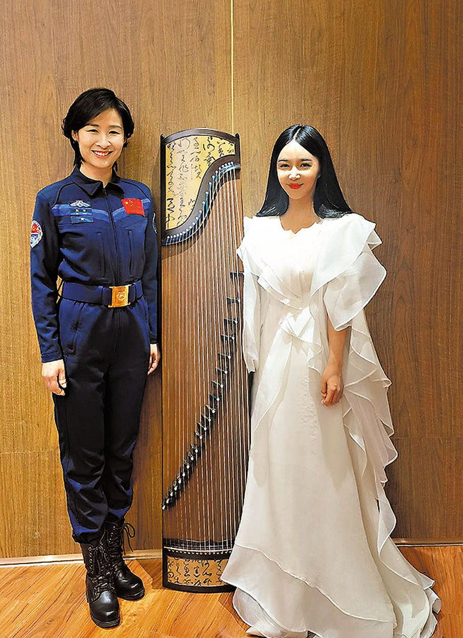 ◆袁莎與劉洋亦師亦友。