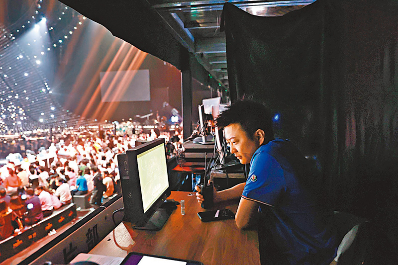 ◆作為一名80後，洪嘯在懷舊的音樂裏創新了呈現形式。