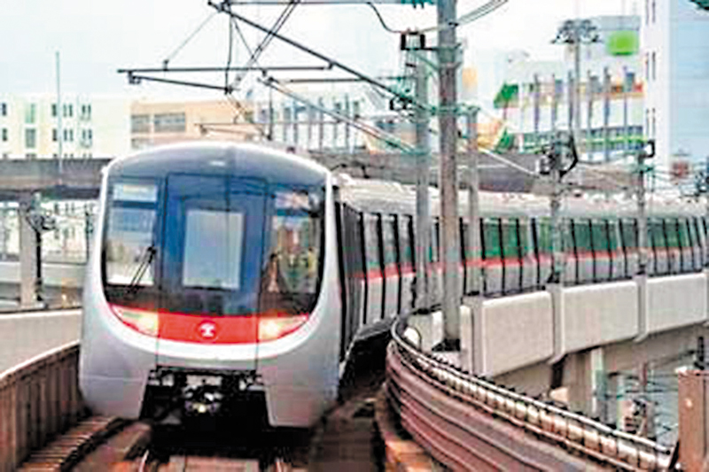 ◆港鐵市區線現代化列車於1998年投入服務。