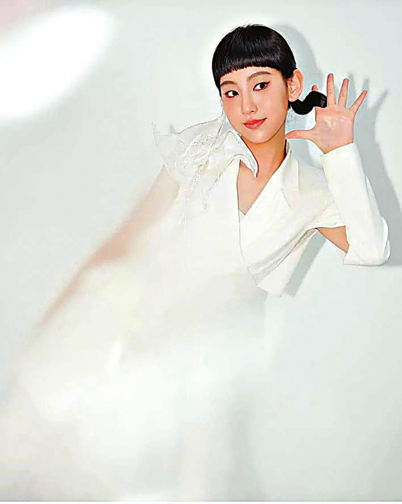 ◆ 炎明熹是唱《回歸》主題曲首位人選。