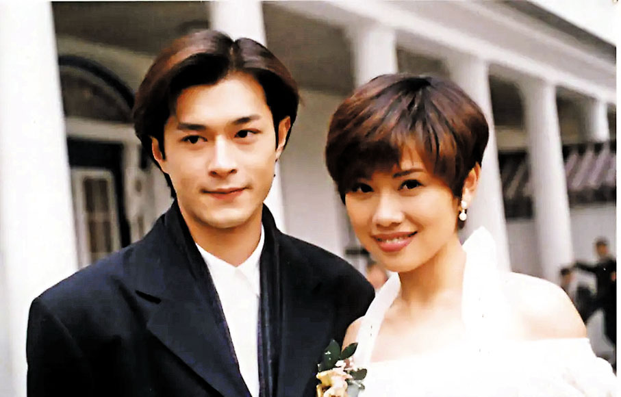 ◆陳松伶早期與古天樂合影。