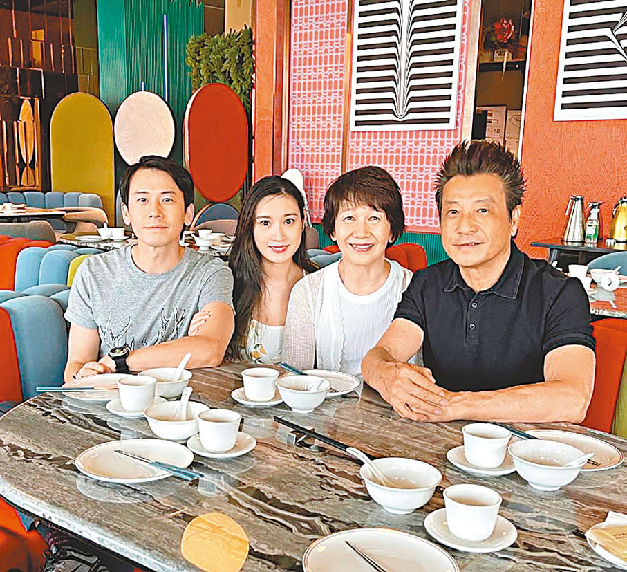 ◆陳宇琛一家預計於年底添新成員。 資料圖片