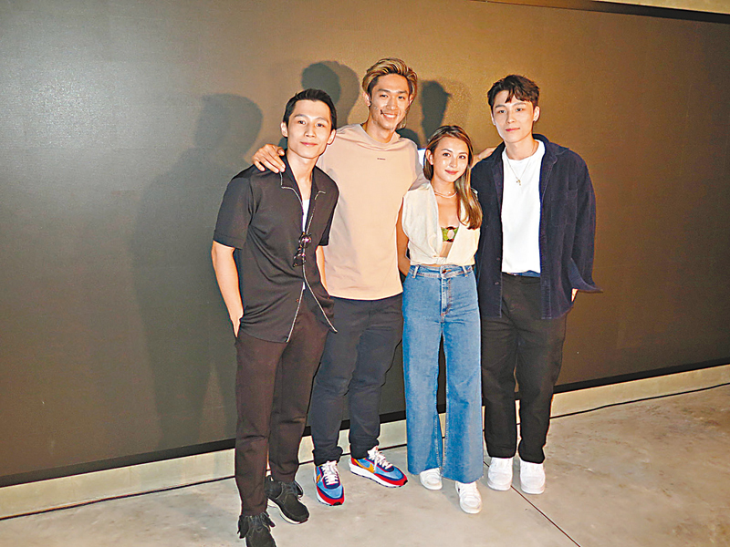 ◆胡智同和同為「星二代」的湯君慈、湯君耀、Hilary交情好。