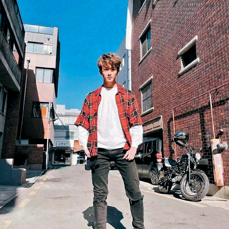 ◆ 李馬克昨早感覺狀態異常，快速檢測結果呈陽性。