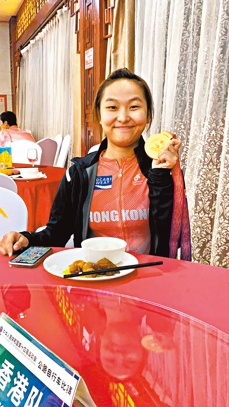 ◆李思穎獲行政長官社區服務獎狀。  資料圖片