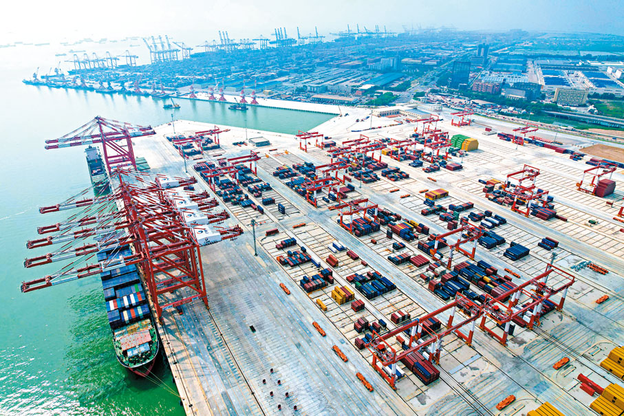 ◆廣州港南沙港區四期全自動化碼頭全景。受訪者供圖