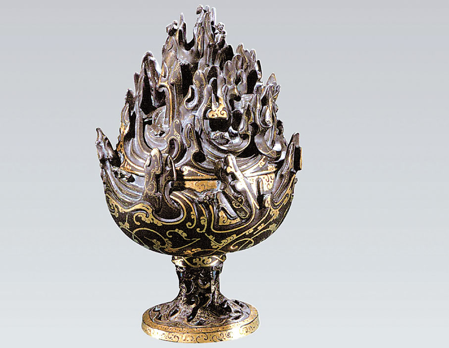 ◆ 中山靖王劉勝墓出土的博山爐。 書本圖片