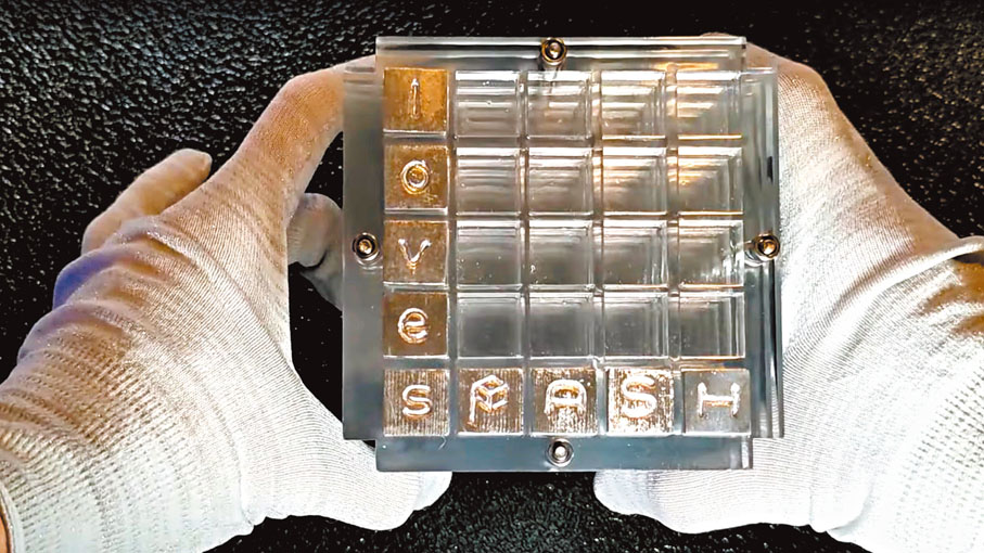 ◆ 骨灰盒囊載荷　圖片來源：spASH