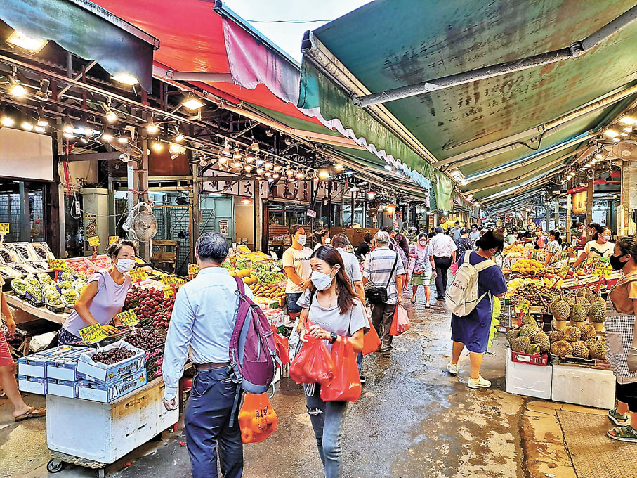 ◆油麻地果欄來自台灣地區的生果品種不多。香港文匯報記者  攝