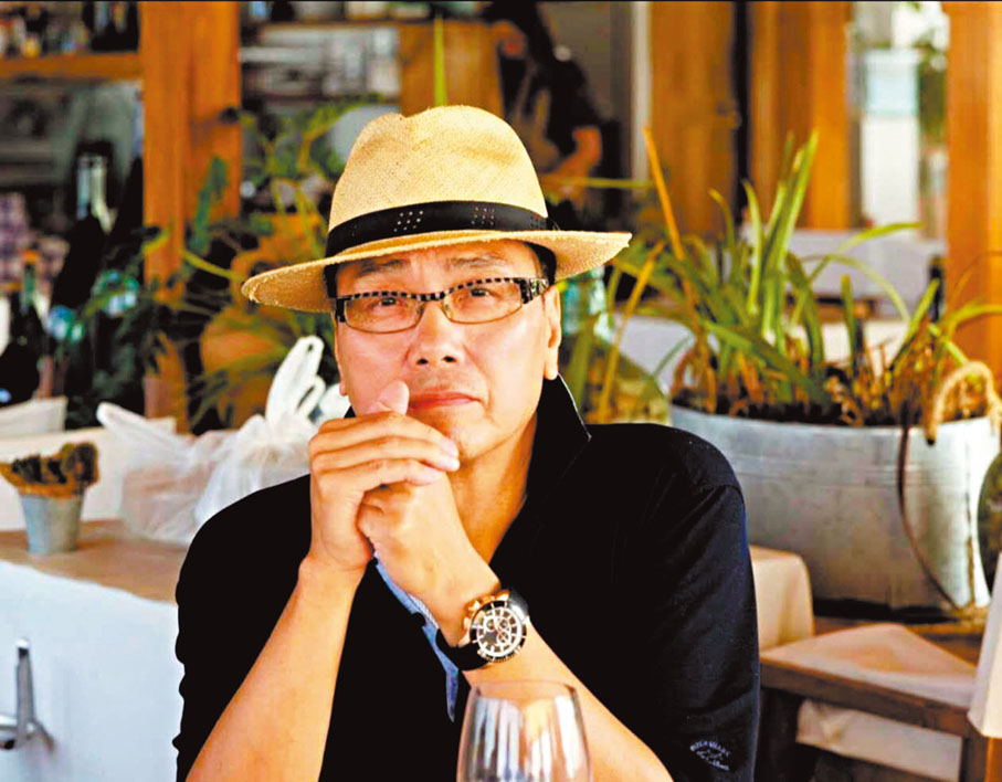 ◆現時的伍衛國每天都過得悠然自得。