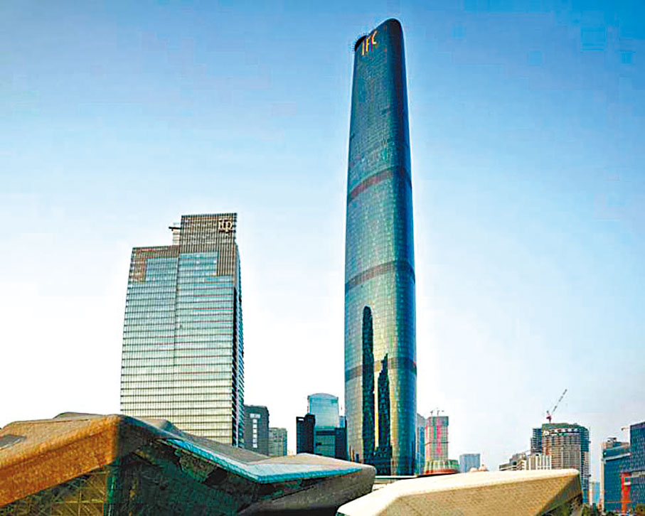 ◆越秀房託基金中期業績顯示，廣州國金中心經營收入4.33億元人民幣，佔基金收入45.9%。 資料圖片