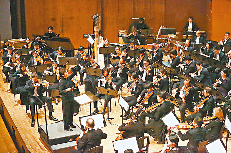 ◆葉詠詩與小交。