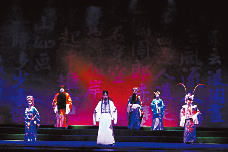 ◆新劍郎演蘇東坡,醉酒後回顧三國千古名人。