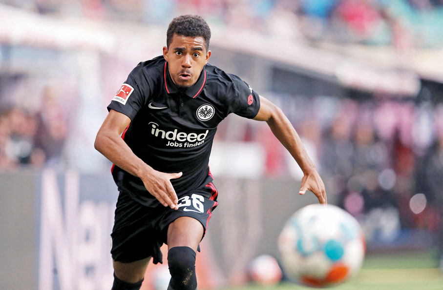 ◆20歲年輕翼鋒紐亞夫是法蘭克福勇奪上屆歐霸盃錦標的其中一員主要功臣。 法新社