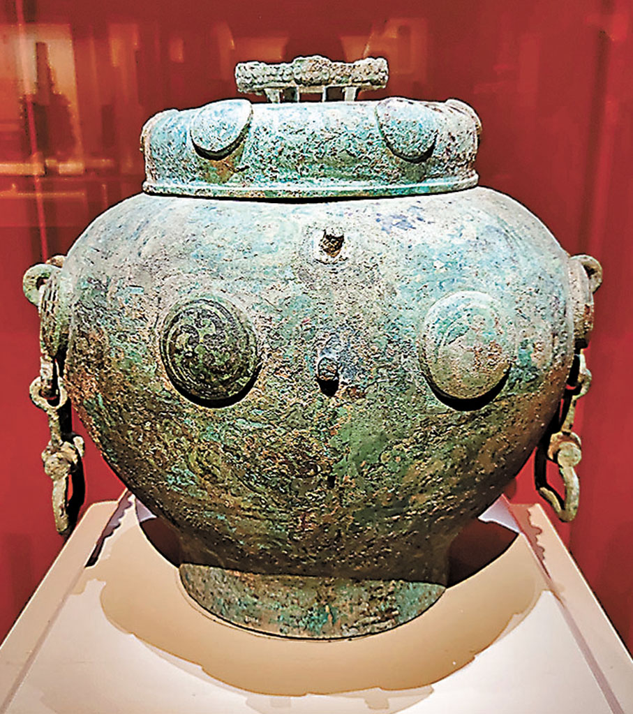 ◆大孟姬青銅盥缶。中國 蔡昭侯時期（公元前518年-前491年）