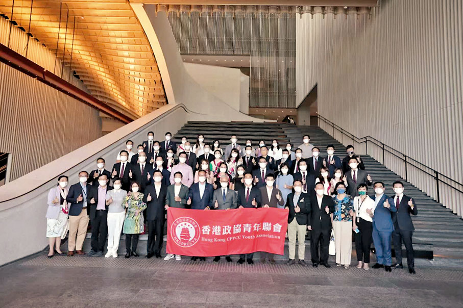 ◆「政青故宮專賞團」到香港故宮文化博物館參觀。受訪者供圖