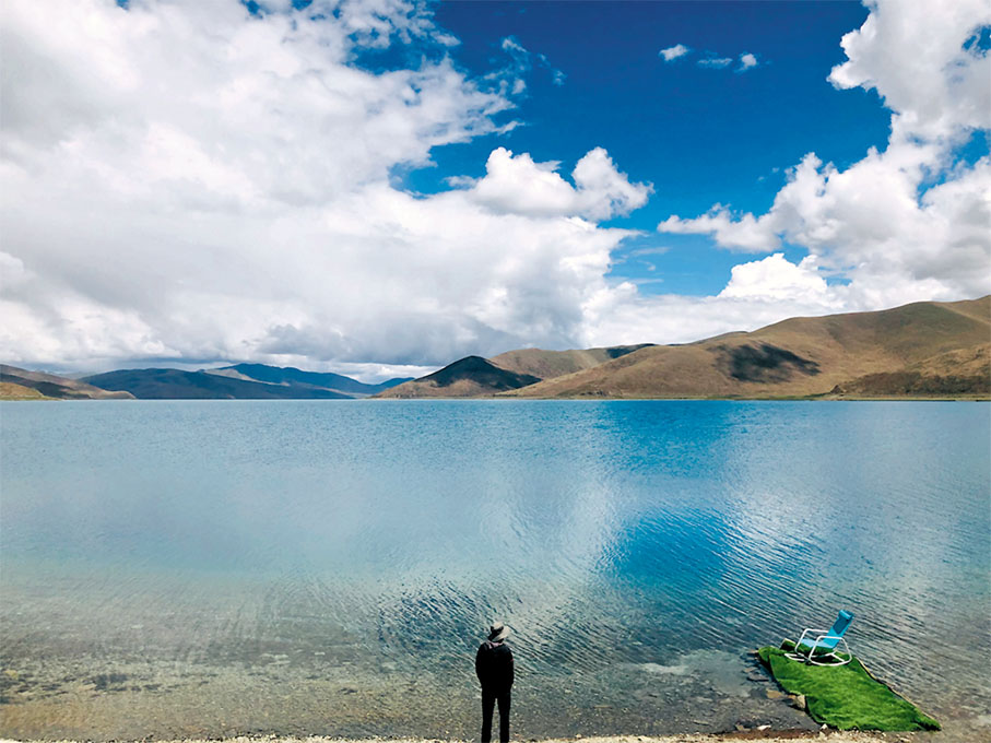 ◆西藏三大聖湖之一的羊卓雍措，是記者此行較為喜歡的地點。