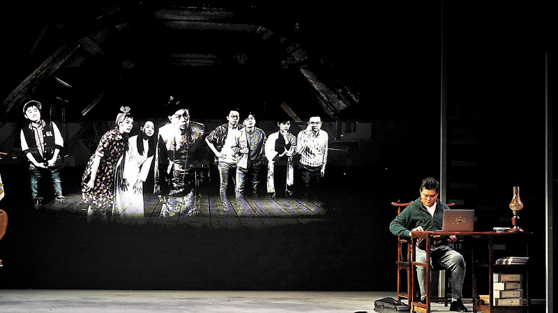 ◆舞台上使用了影像投射技術。