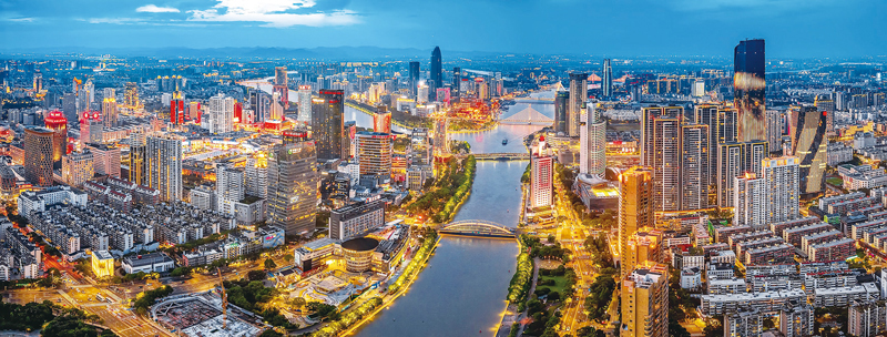 ◆ 璀璨的三江口夜景。