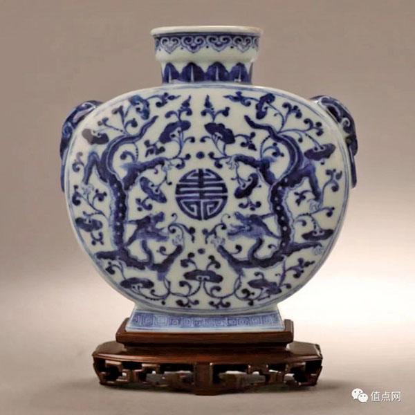 ◆乾隆 青花雙龍捧壽紋獸耳抱月瓶