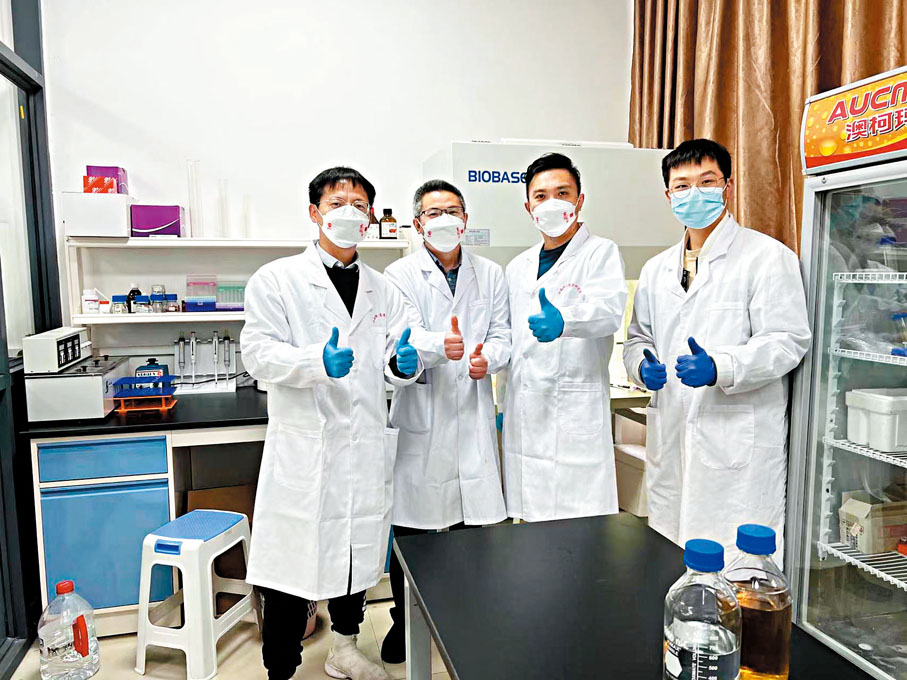 ◆葉龍星在香港的運保公司晉身合夥人後，到內地創辦生物科技公司，盡己所能為社會作出貢獻。