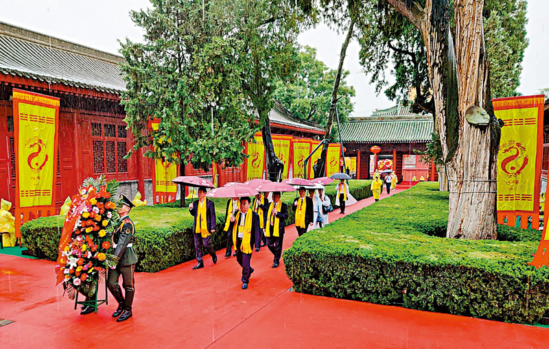 ◆海內外華夏子孫紛紛來到天水朝聖祭祖