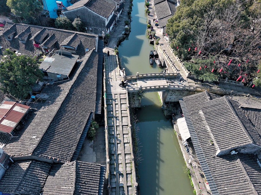 ◆ 八字橋是紹興最具代表性的中國古橋之一，將周邊多條河流、街道連接起來，設計非常巧妙。作者供圖