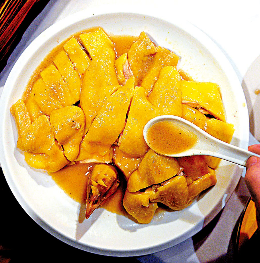 ◆ 客家菜有不少特色菜餚，如客家鹽焗雞。資料圖片