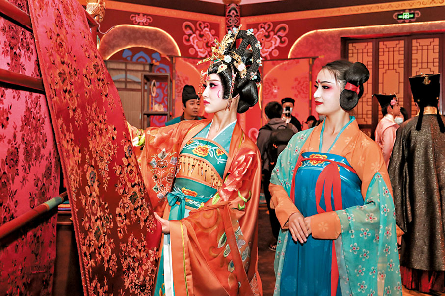 ◆新近推出《尋夢．芙蓉里》大唐仕女空間站夜遊項目。