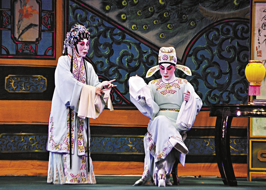 ◆蓋鳴暉和吳美英是舞台上一對璧人。