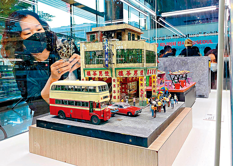 ◆ 俊男茶樓的微縮模型吸引遊客打卡留念。