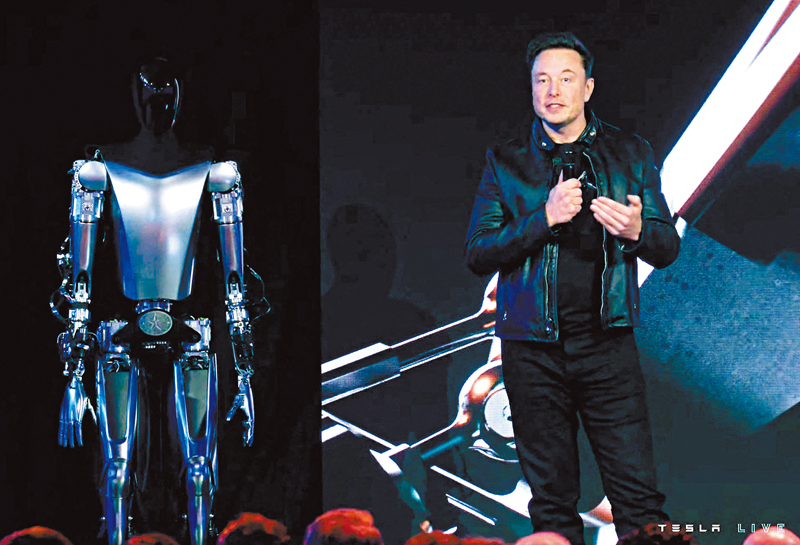 ◆馬斯克聲稱Optimus可以量產百萬部。 法新社