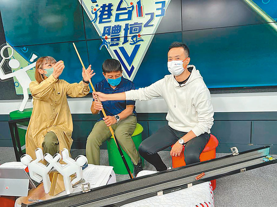 ◆ 傅家俊（右）日前出席港台節目時表示，對比賽十分期待。