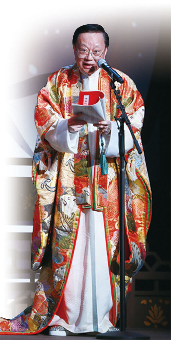 ■劉石佑鍾愛中國文化文學，圖為他演出粵劇的照片。