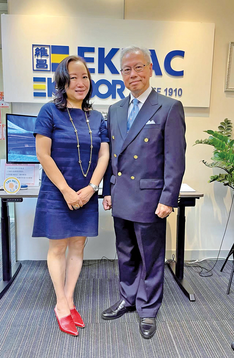 ■關淑敏博士與維昌洋行集團董事長陳大枝合照。