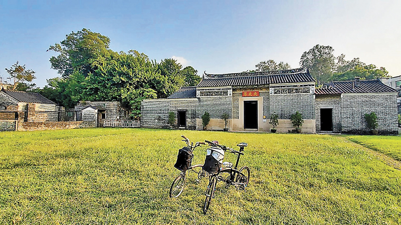 ◆騎小輪Tern遊村最方便，登堂入室新田百年歷史大夫第。