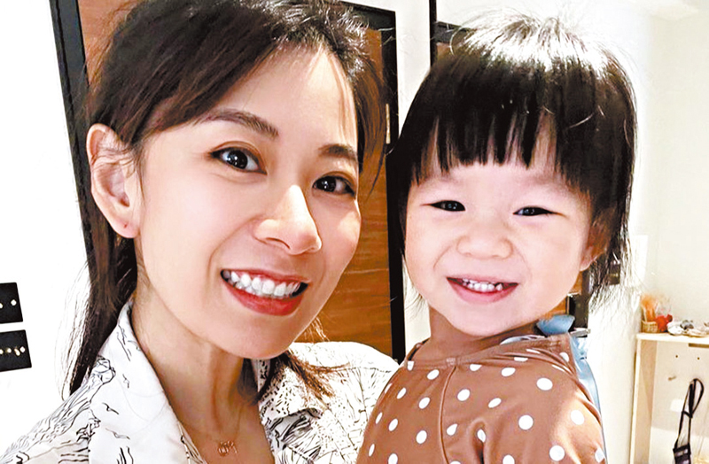 ◆葉中月近年主要照顧女兒。