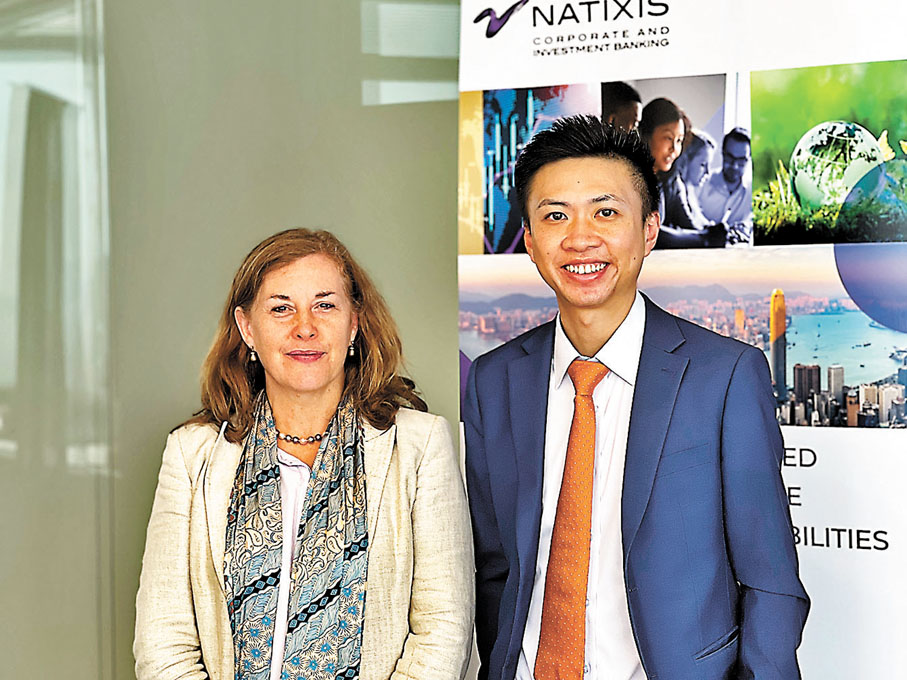 ◆ 左為法國外貿銀行亞太區首席經濟學家艾西亞。 香港文匯報記者  攝