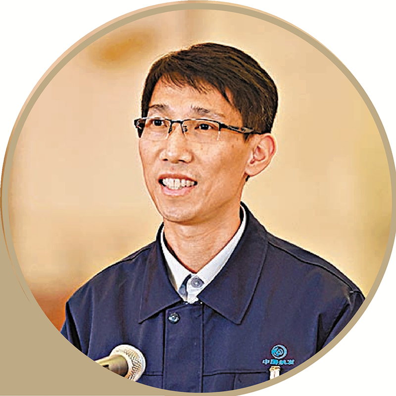 中共二十大代表、中國航發瀋陽黎明航空發動機有限責任公司高級技師  洪家光