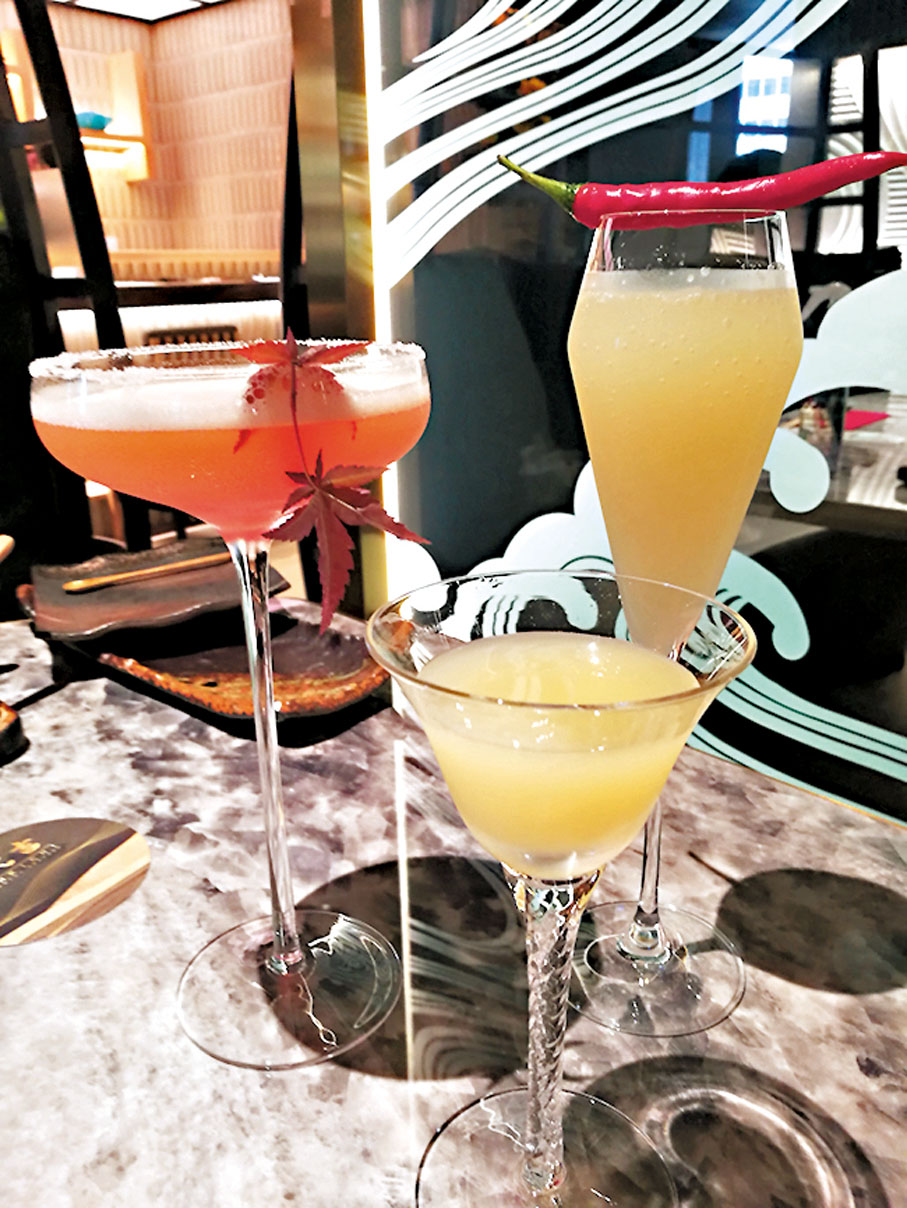 ◆ 餐廳還有位經驗豐富的調酒師Peggy，以不同的日本清酒調出多種新口味酒。