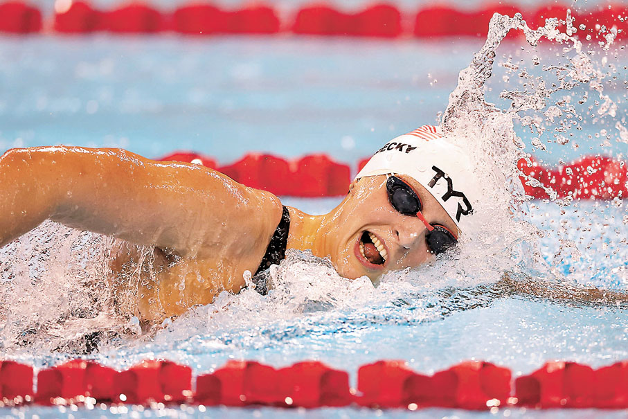 ◆列迪姬打破1,500米自由泳世界紀錄。法新社